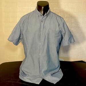 Banana Republic Short Sleeve Button Down Shirt